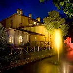 Casco Dell'acqua Landhaus Trevi