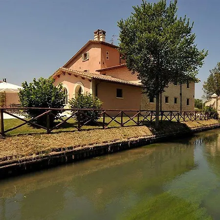 Casco Dell'acqua Landhuis